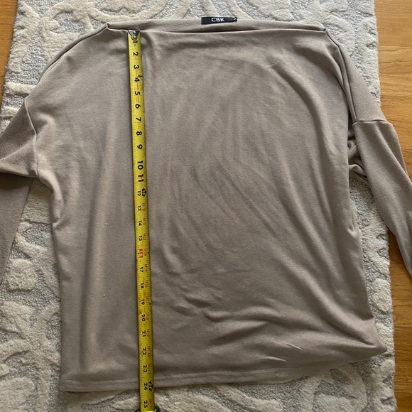 NEW off shoulder button sweater - Picture 8 of 8